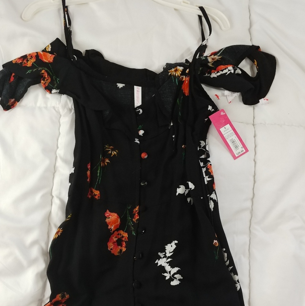 Floral summer maxi dress NWT